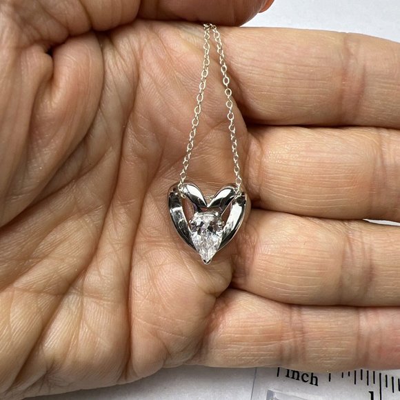 ATI Jewelry Silver Necklace Marked 825 Ati Heart Faux Diamond Rhinestone 6 Pendant Pear